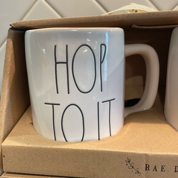 NWT Rae Dunn mug set - Picture 3 of 3